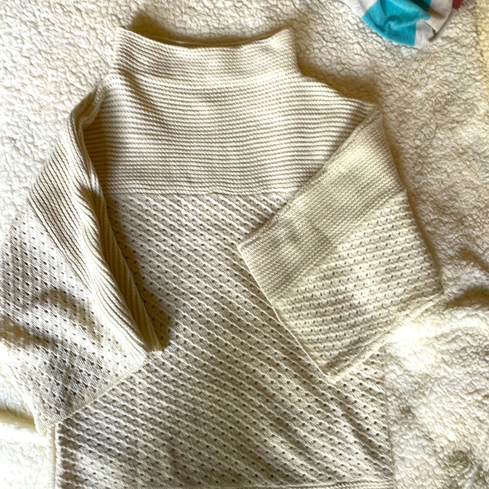 Cute lightweight sweater cream color